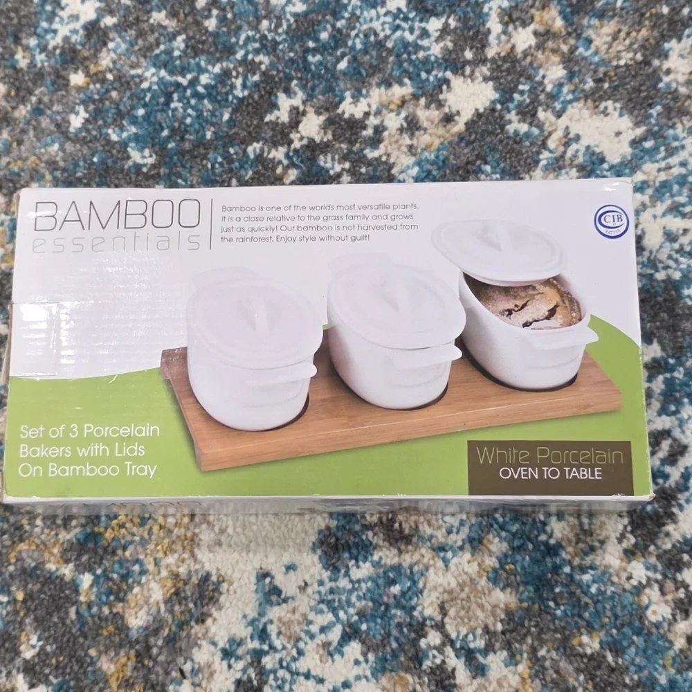 Bamboo essentials Set of 3 Porcelain Bakers with Lids On Bamboo Tray